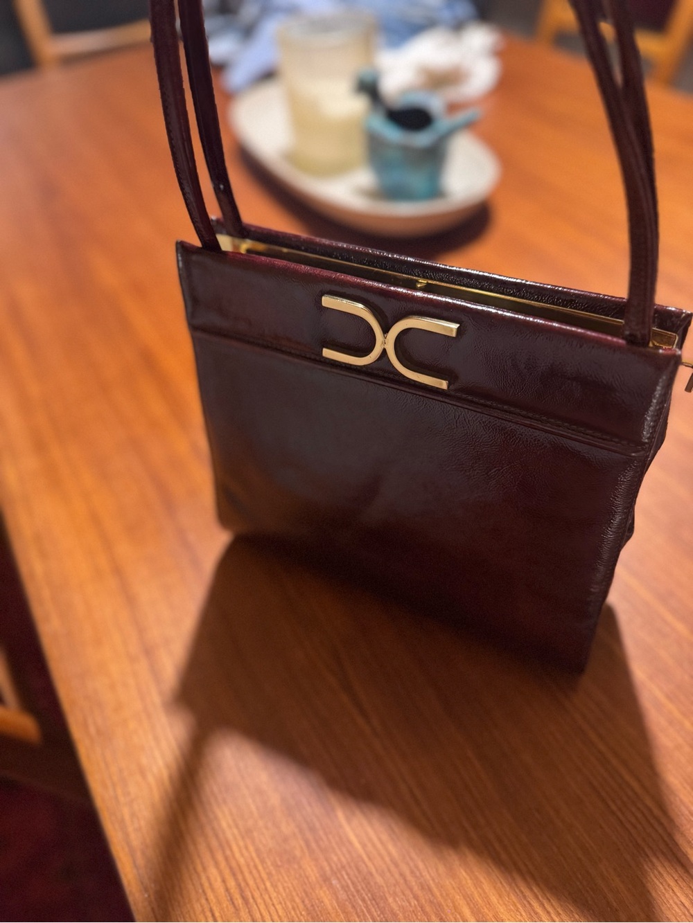 Classic Burgundy Leather Shoulder Bag with Gold Accent